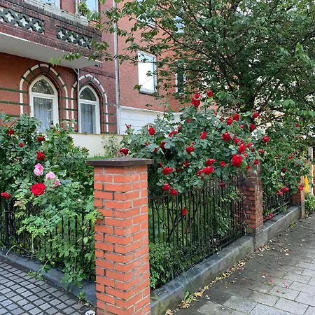 Luxus Penthouse Waterview شقة *